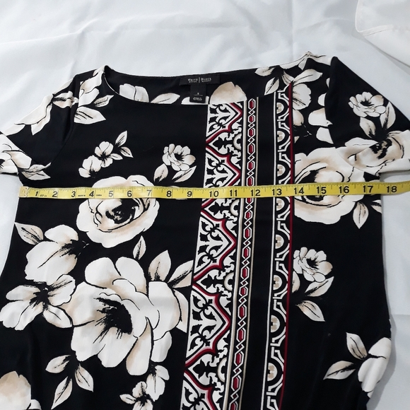 White House Black Market Dress Black and White Floral 3/4 Sleeves Size Small - Picture 9 of 10